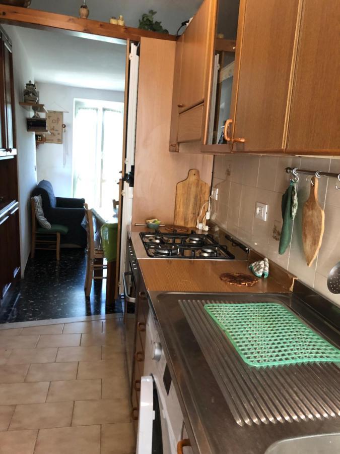 Bilocale Mirella Apartment Carro Ngoại thất bức ảnh